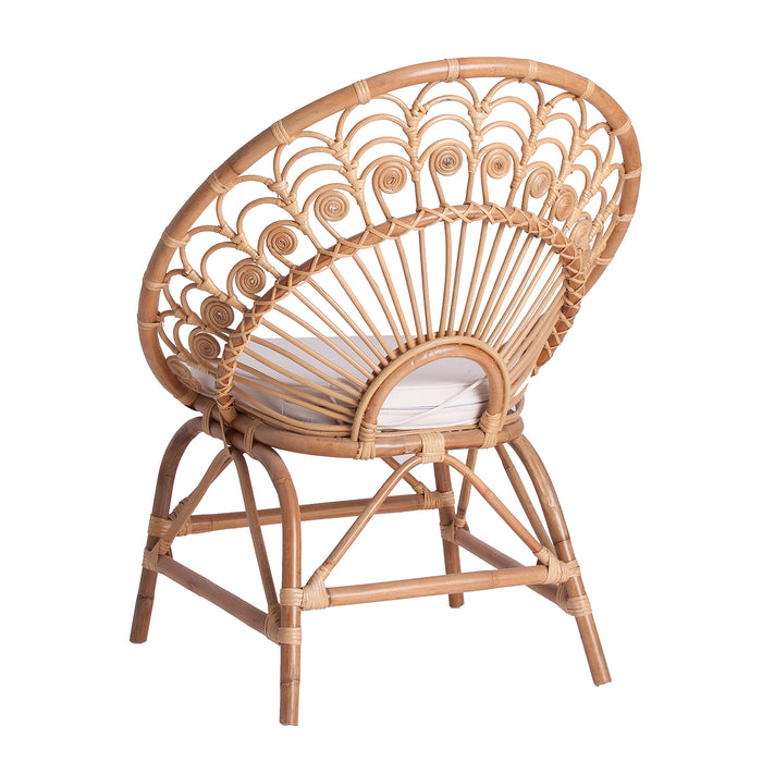 Natural color rattan armchair Bitti in an elegant and luxurious style