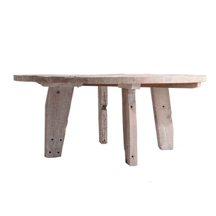 DINING TABLE HASSI