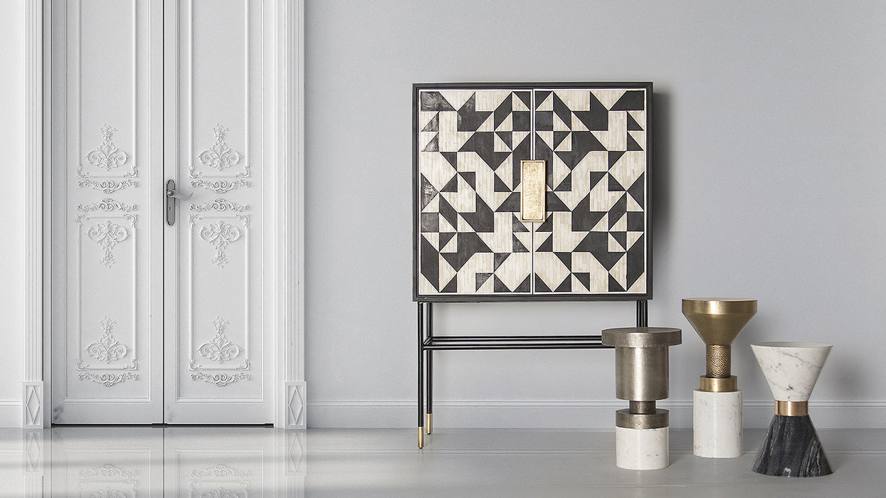 Enhance your contemporary living space with the sleek and sophisticated "Thor" Side Table. Featuring a stylish white & black color combination, this side table effortlessly adds a modern touch to any room