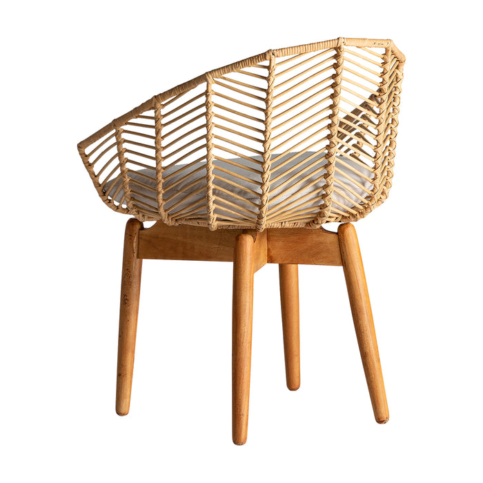 Crafted with a Nordic-inspired aesthetic and adorned with a natural color palette, the Plissé Rattan Chair is a stunning piece of furniture