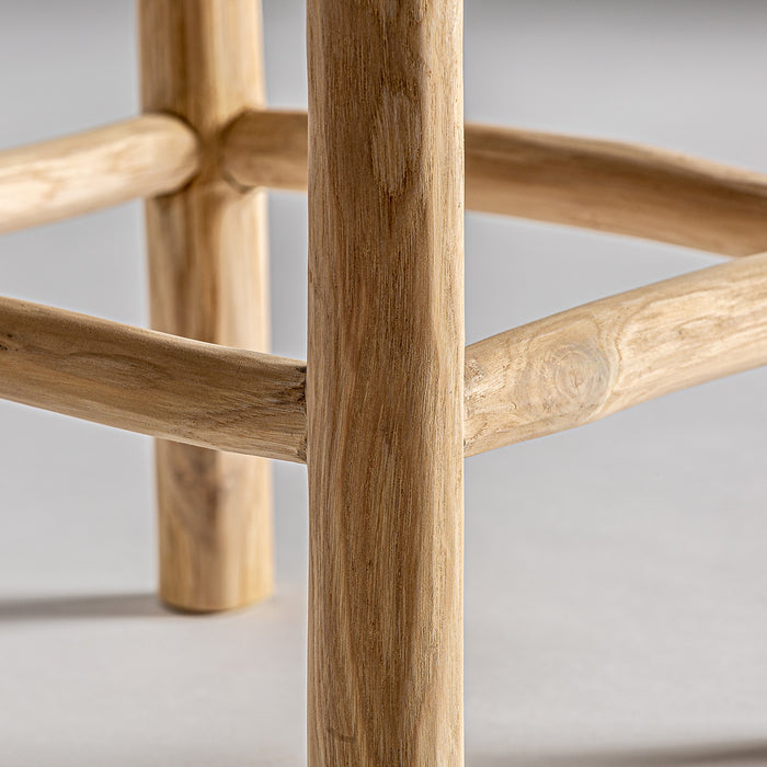 Experience the infusion of nature and luxury with our STOOL MANHULA. Crafted from premium teak wood and natural fiber, this colonial-style stool boasts a natural color and exquisite design. Suitable for both indoor and outdoor use, it's the perfect addition to your elegant and exclusive decor.