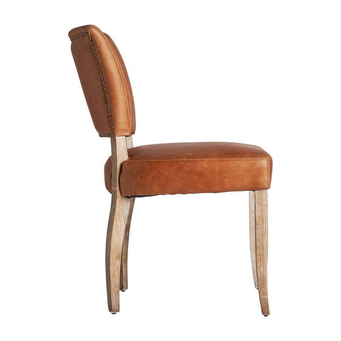 CHAISE TOLLA
