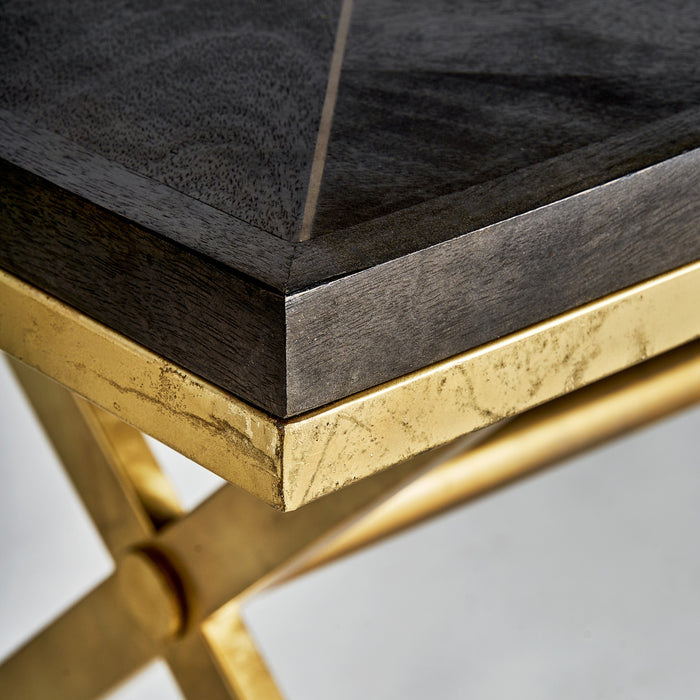 Elevate your dining experience with the striking Mussing Dining Table in a captivating black & gold color combination. This Art Deco-inspired table exudes timeless elegance with its impeccable design